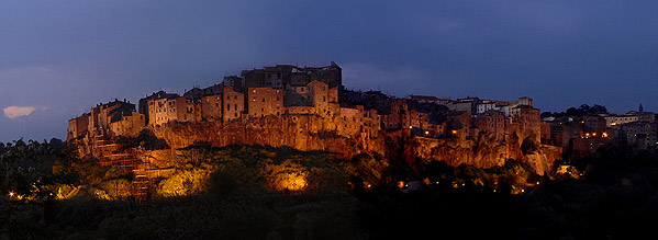 Pitigliano