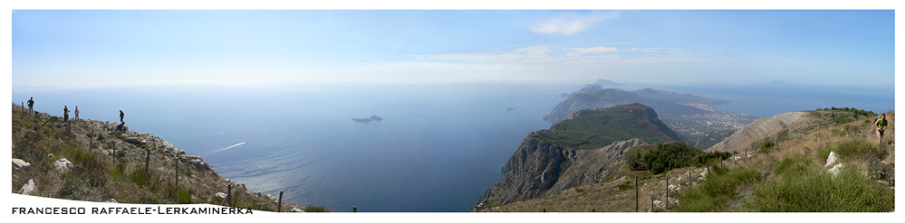 Panorama:  da Punta Licosa a Ischia